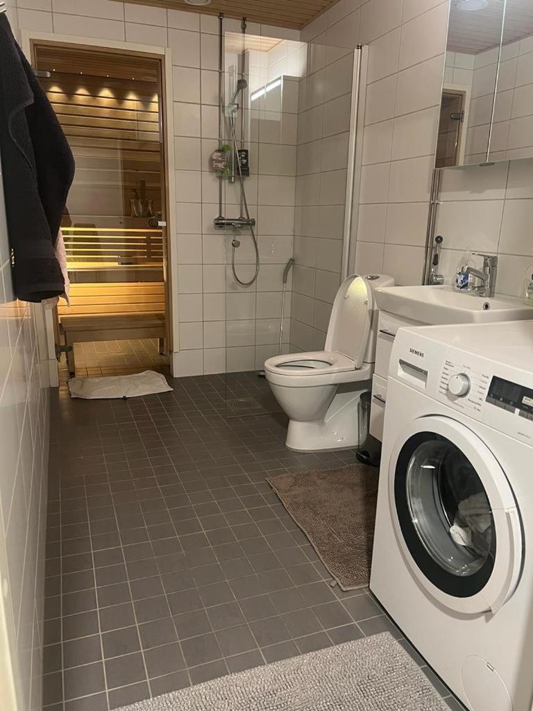 Modern City Apartment With Sauna Nearby The Airport Vantaa Extérieur photo